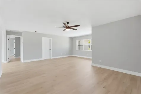 9278 78th Place Seminole FL 33777