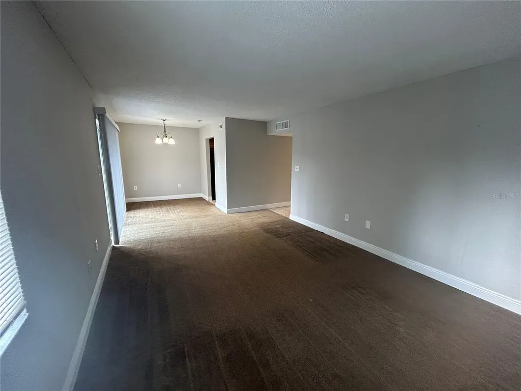 4785 S Texas Avenue Orlando FL 32839