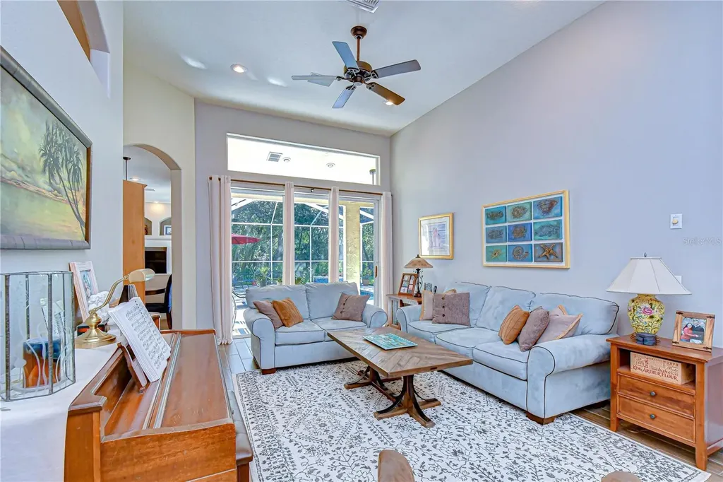 16918 Harrierridge Place Lithia FL 33547