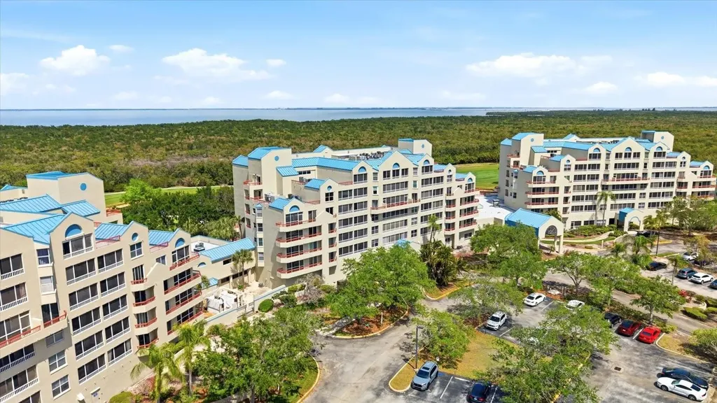 2333 Feather Sound Drive Clearwater FL 33762