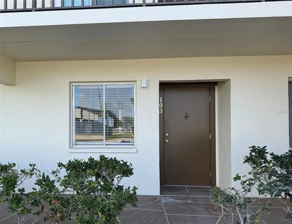 4435 1st Street NE St Petersburg FL 33703