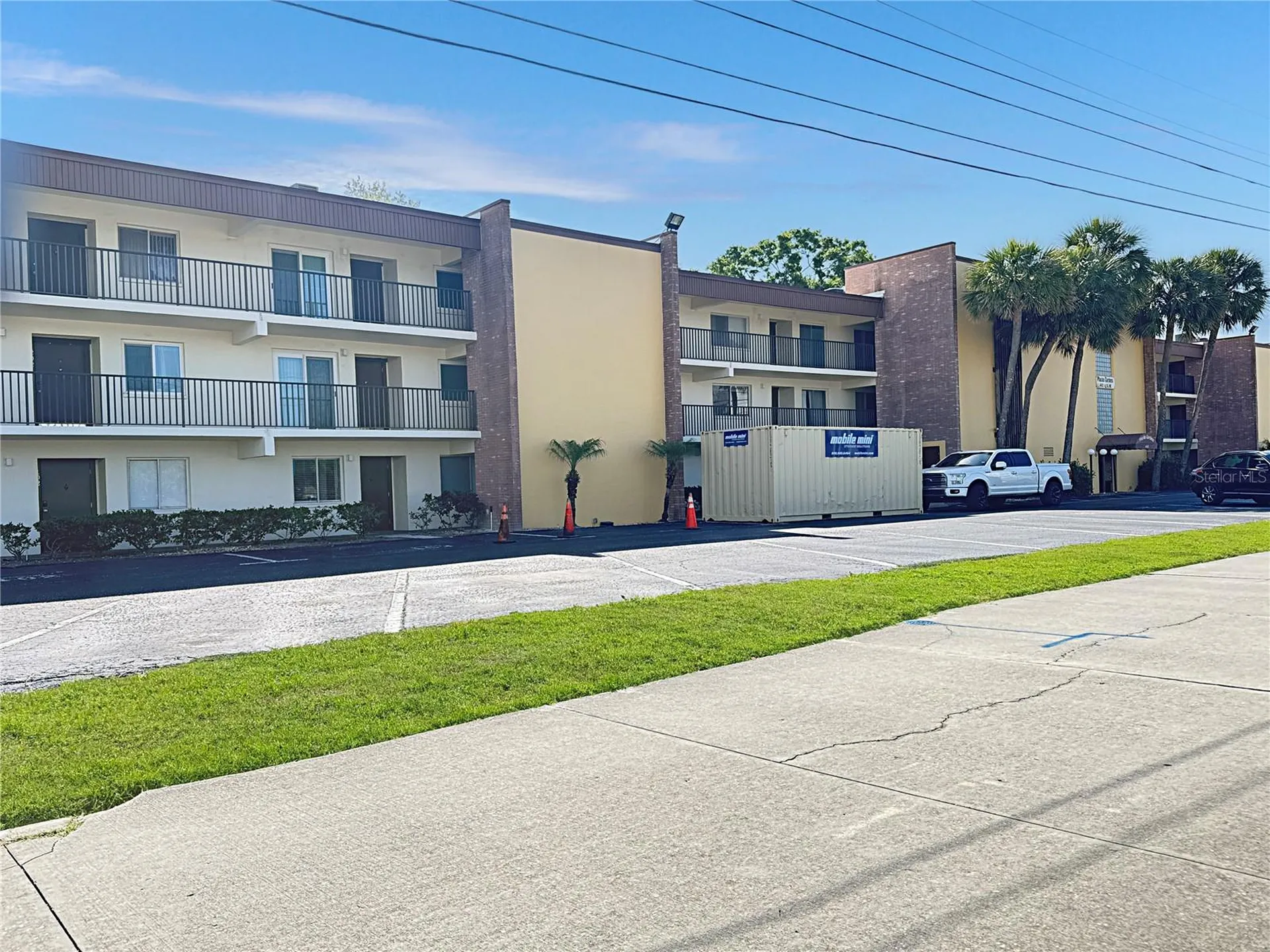 4435 1st Street NE St Petersburg FL 33703