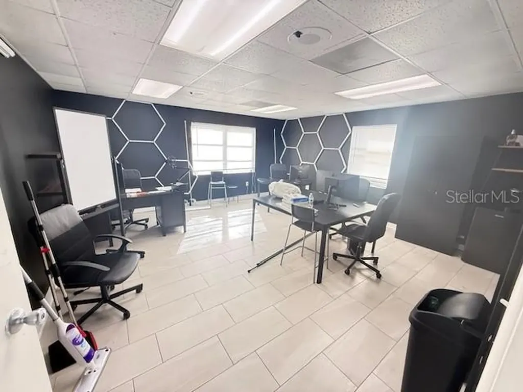 3852 L B Mcleod Road Orlando FL 32805