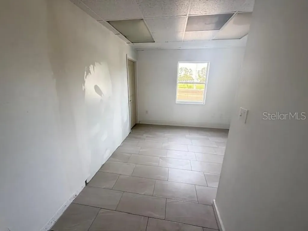 3852 L B Mcleod Road Orlando FL 32805