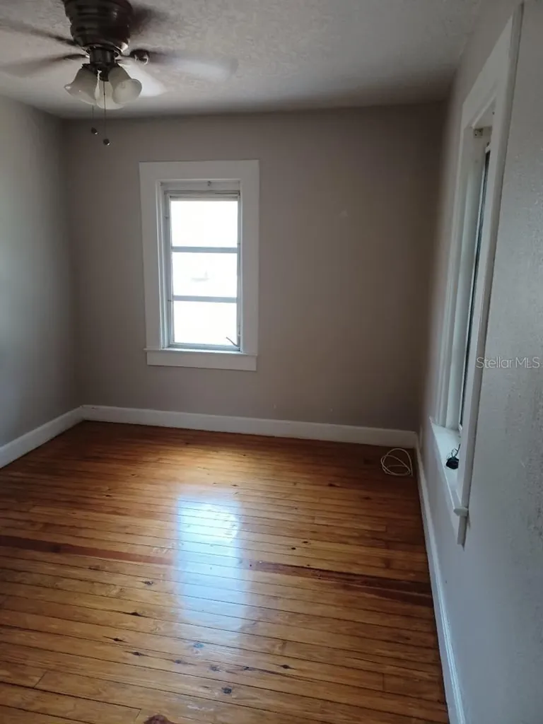 1290 Idlewild Drive Clearwater FL 33755