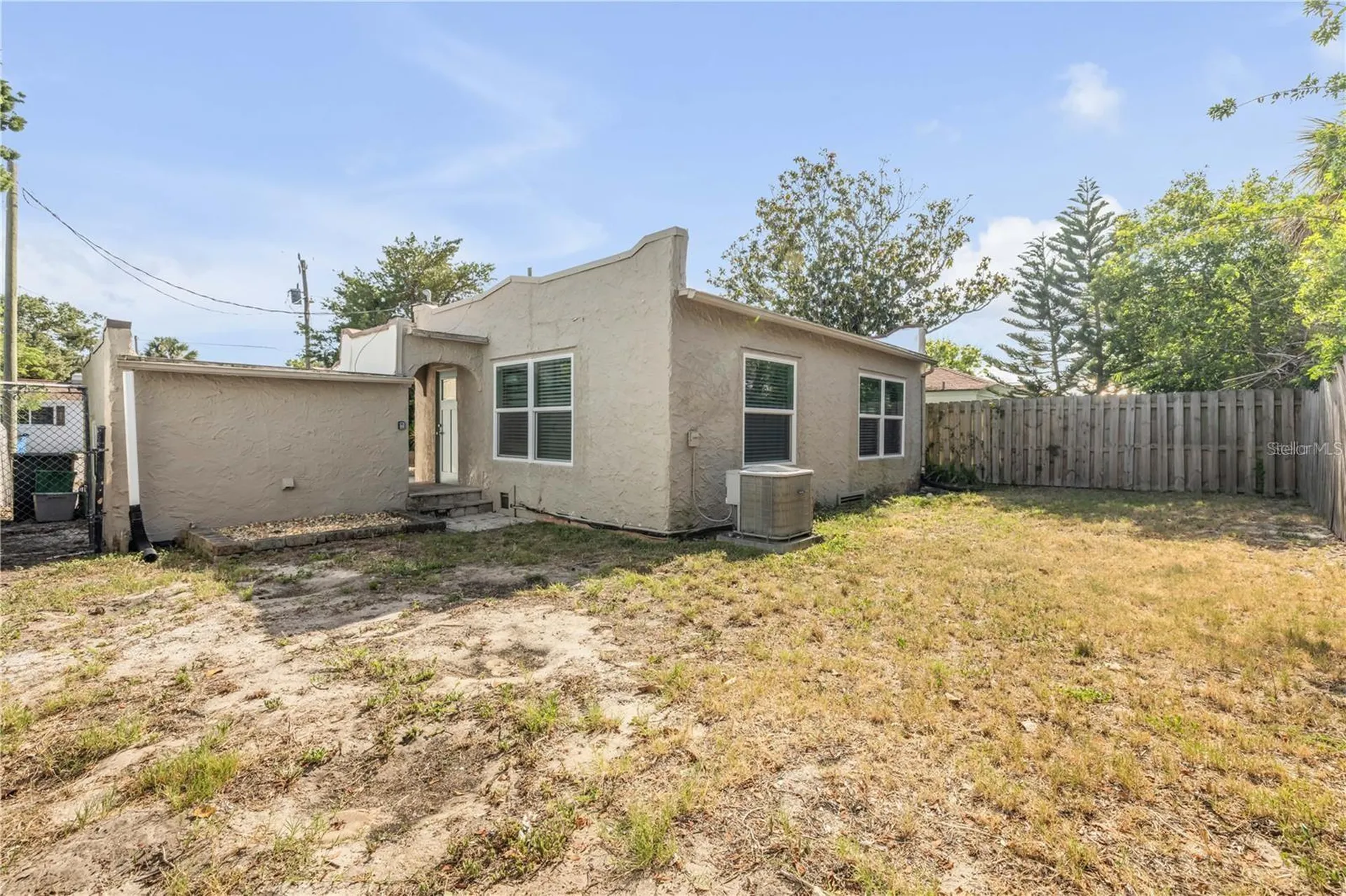 315 Sears Avenue Daytona Beach FL 32118