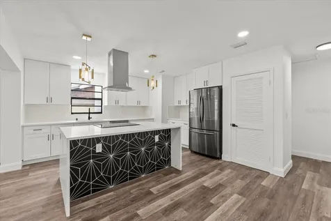 11218 Creekview Drive Riverview FL 33569