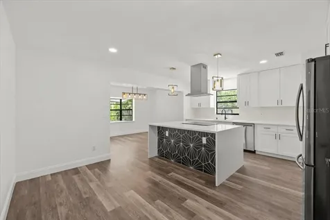 11218 Creekview Drive Riverview FL 33569