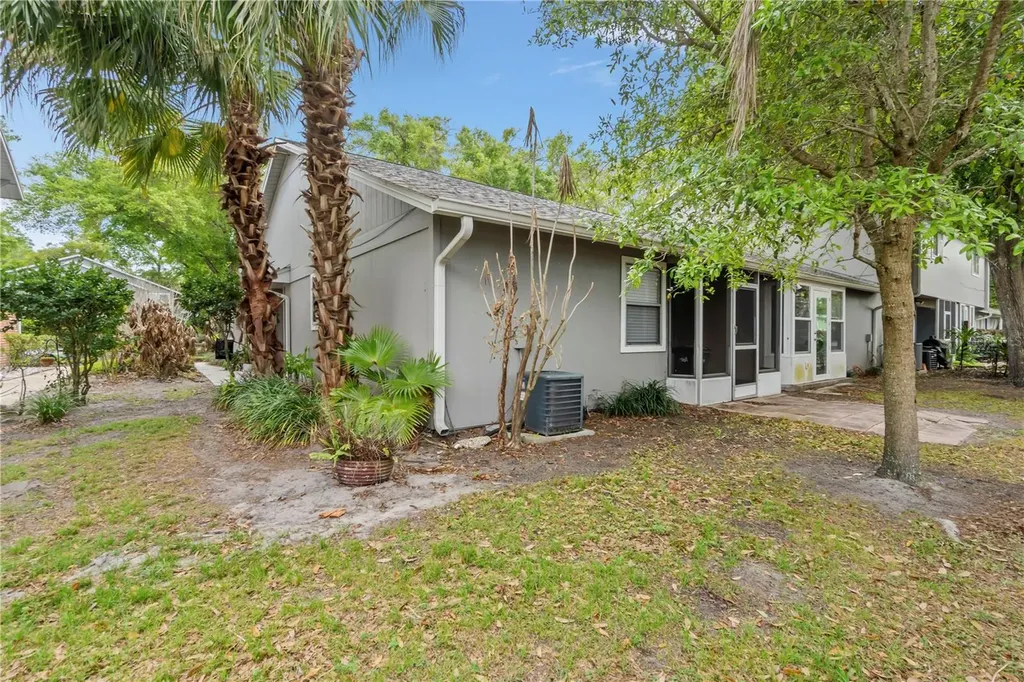 623 Red Oak Circle Altamonte Springs FL 32701