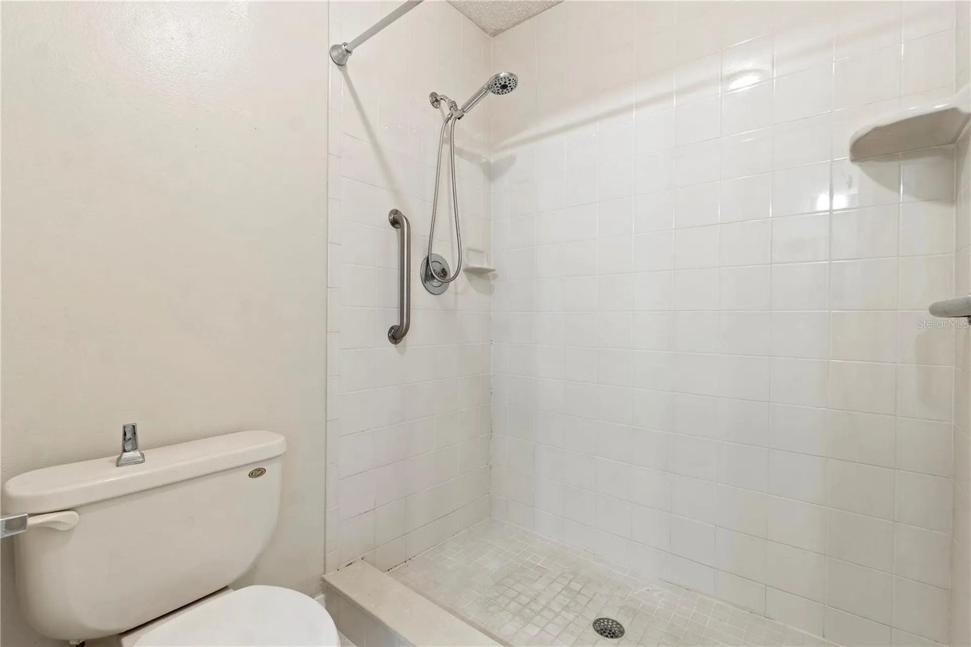 623 Red Oak Circle Altamonte Springs FL 32701