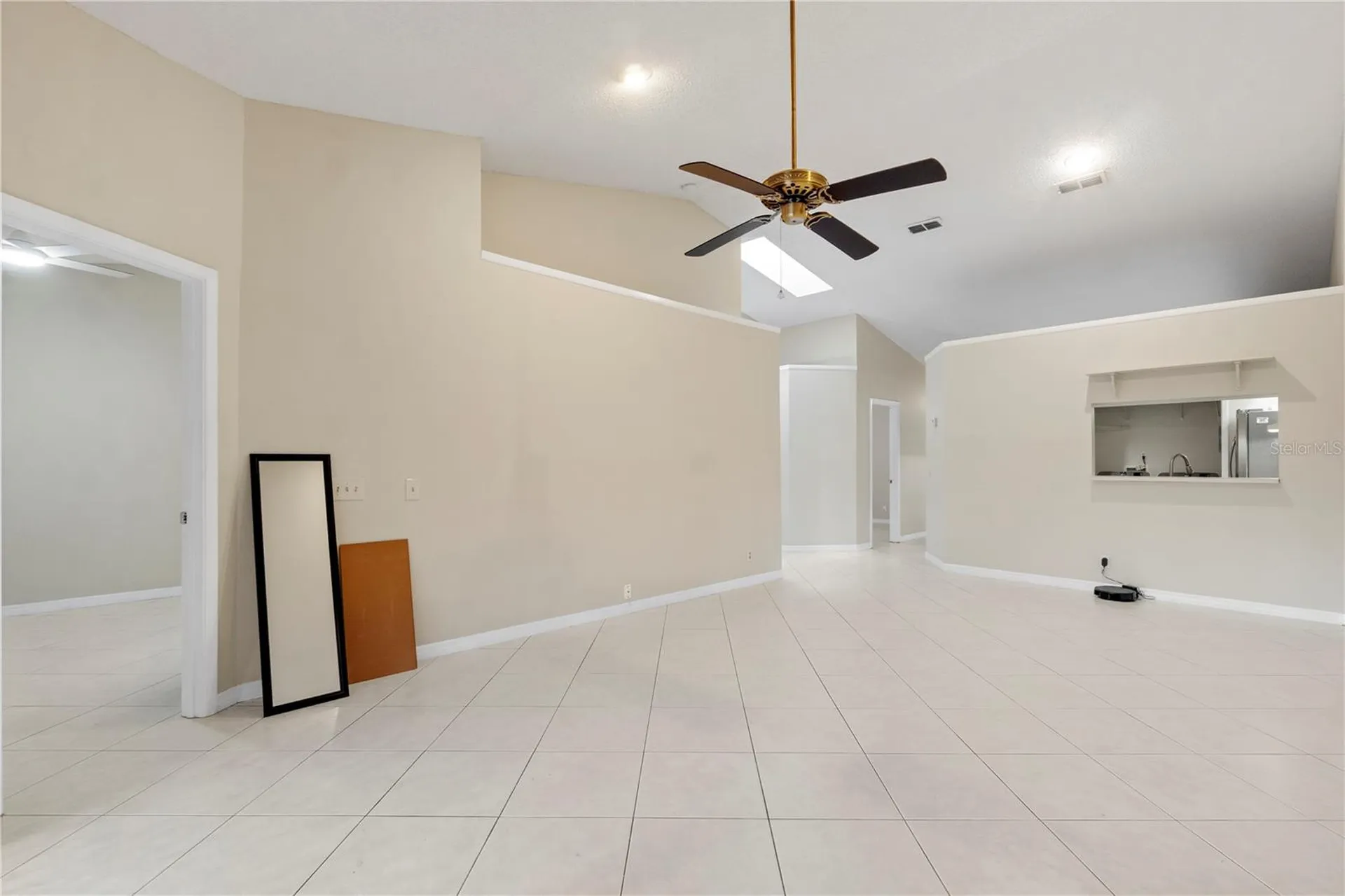 623 Red Oak Circle Altamonte Springs FL 32701