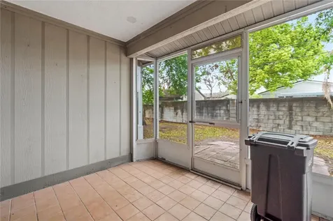 623 Red Oak Circle Altamonte Springs FL 32701