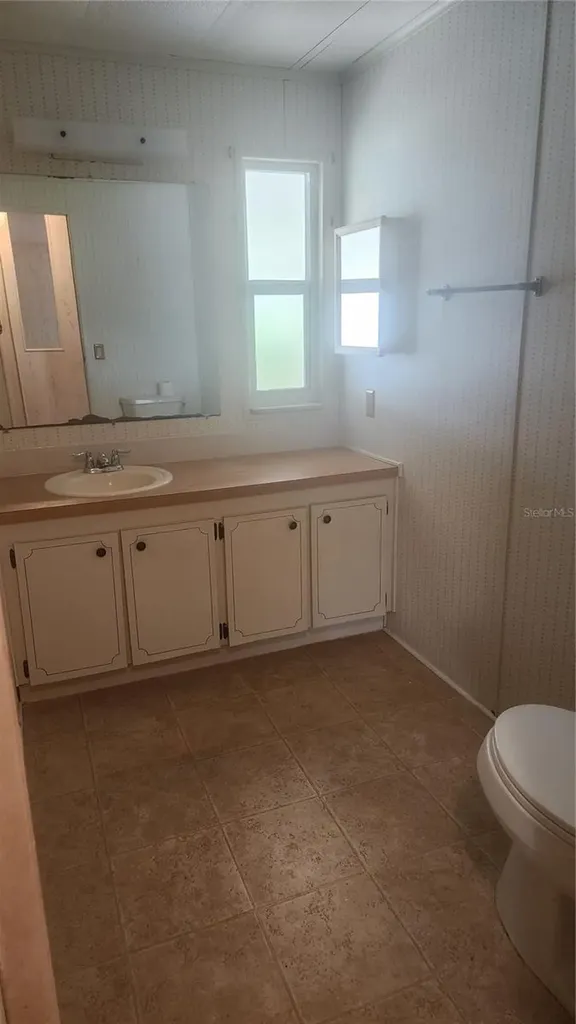 157 N Fiji Circle Englewood FL 34223