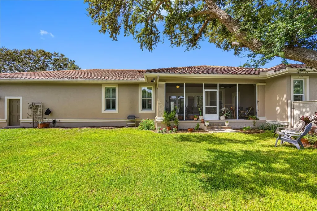 926 Cordova Boulevard NE St Petersburg FL 33704