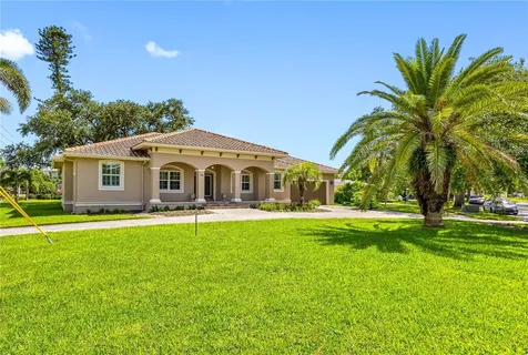 926 Cordova Boulevard NE St Petersburg FL 33704