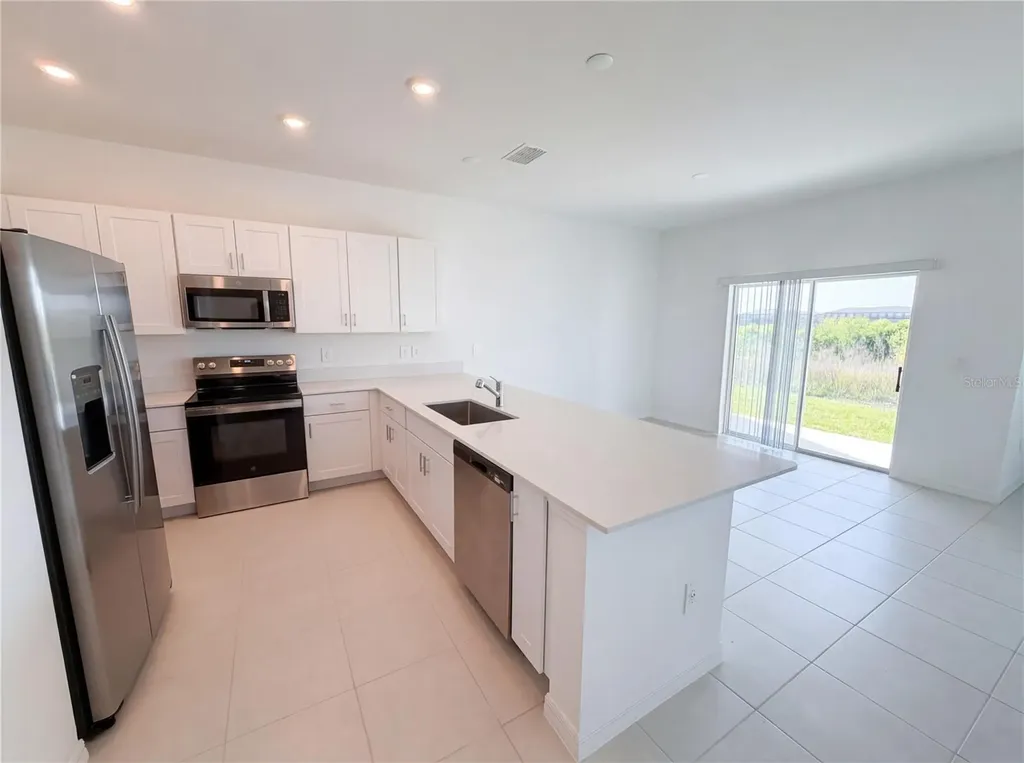 32038 Pop Ash Place San Antonio FL 33576