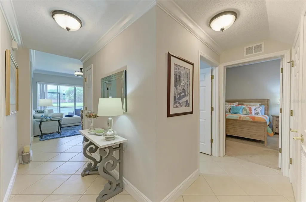 8409 Miramar Way Lakewood Ranch FL 34202
