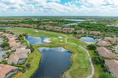 8409 Miramar Way Lakewood Ranch FL 34202