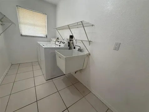 1001 S Wapello Street North Port FL 34286