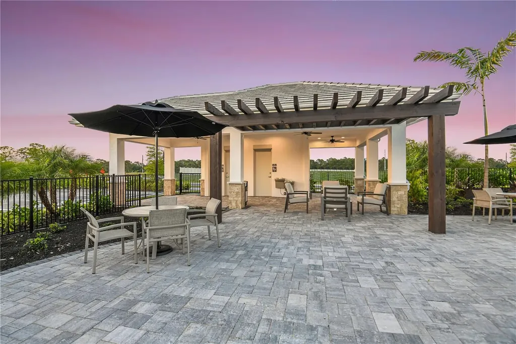 10601 Orbit Terrace Sarasota FL 34241
