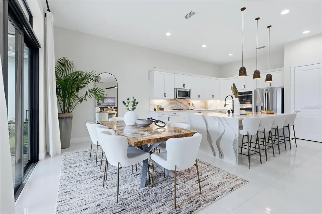 9221 Bernini Place Sarasota FL 34240