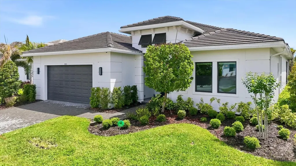 9221 Bernini Place Sarasota FL 34240