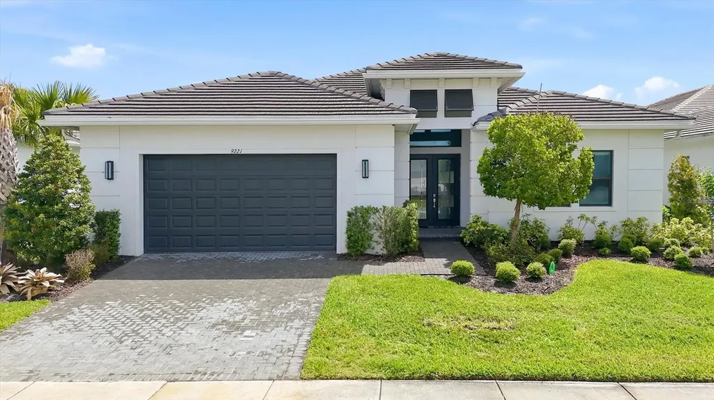 9221 Bernini Place Sarasota FL 34240