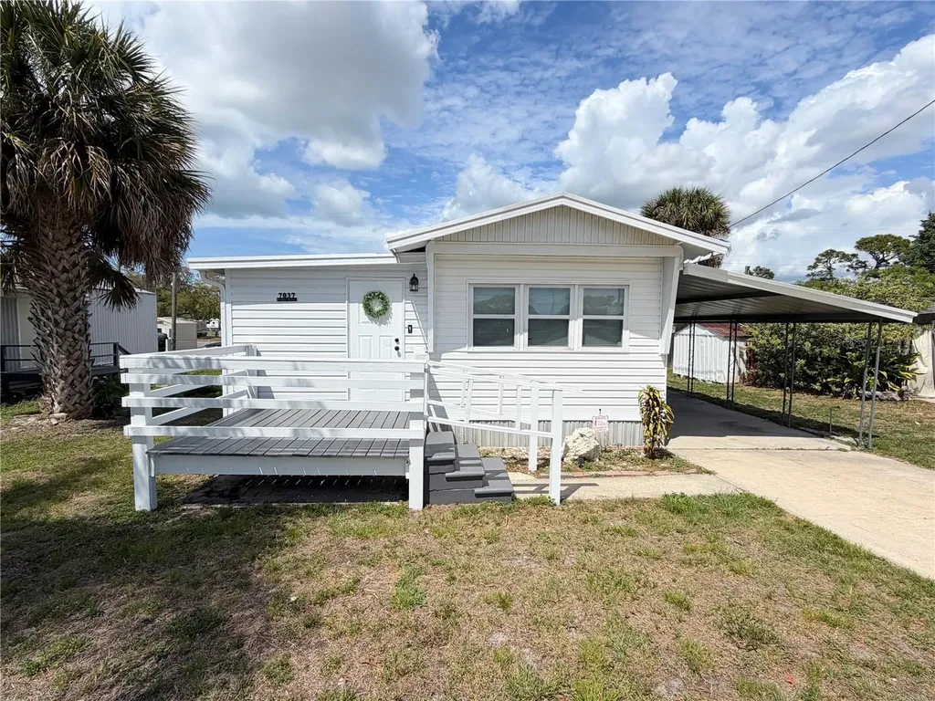 7037 Lofty Drive Port Richey FL 34668