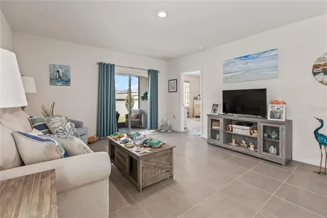 17067 Oval Rum Drive Wimauma FL 33598