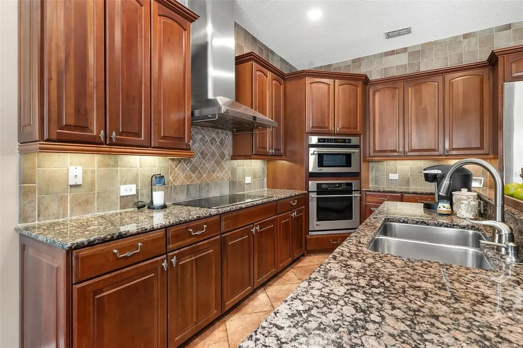 3001 Isola Bella Boulevard Mount Dora FL 32757