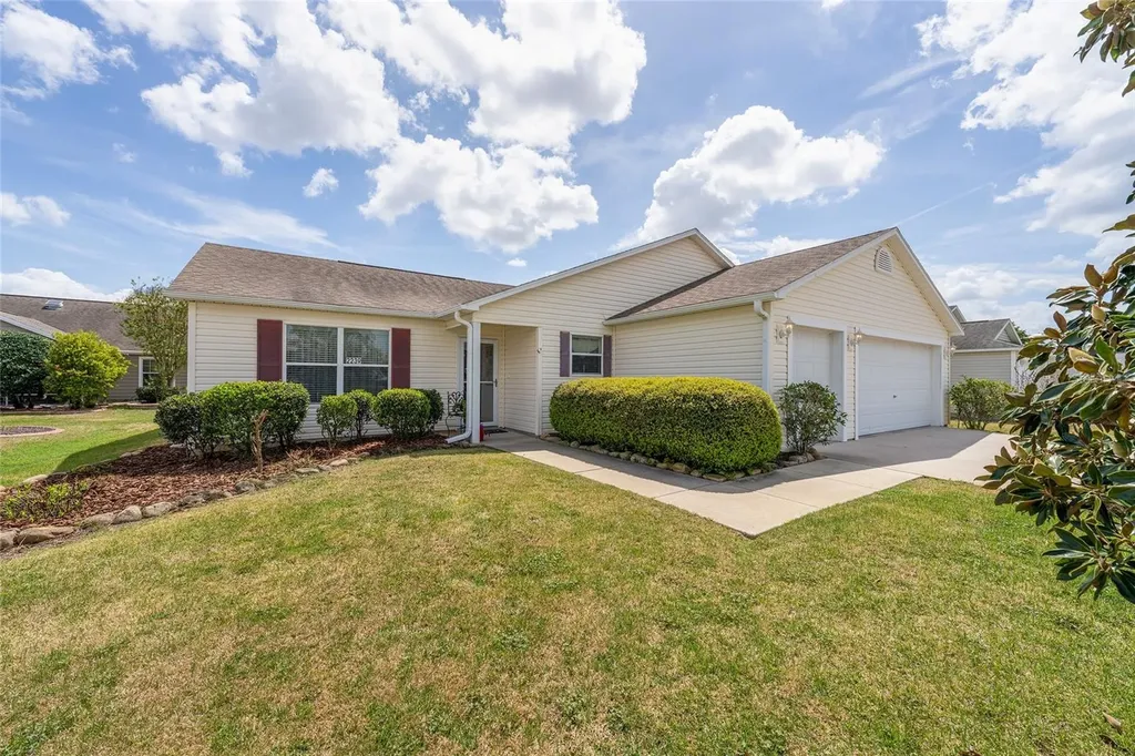 2239 Baldwin Run The Villages FL 32162