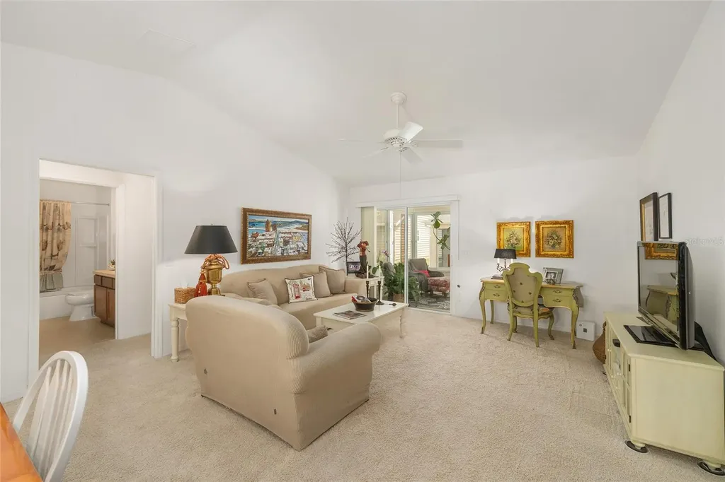 2239 Baldwin Run The Villages FL 32162