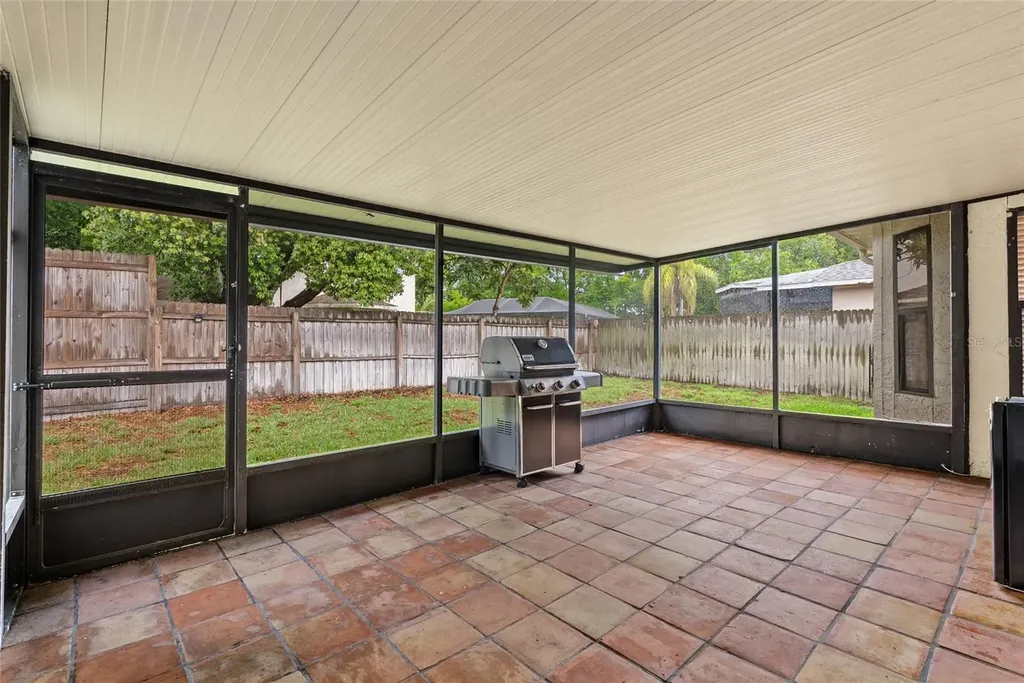 2468 Gulfbreeze Circle Palm Harbor FL 34683