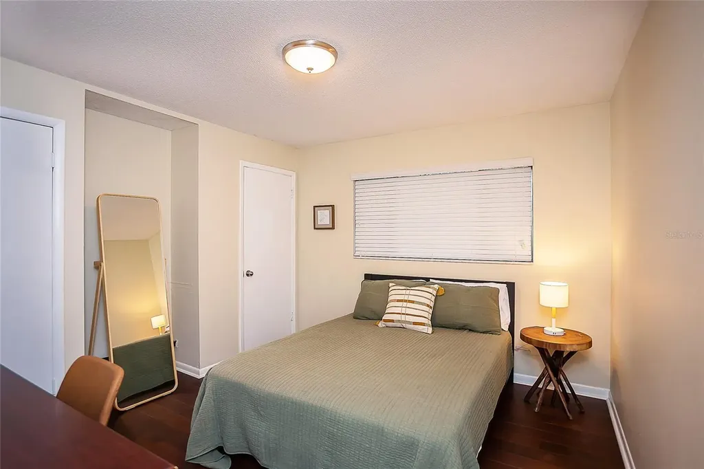 734 NW 38th Street Gainesville FL 32607
