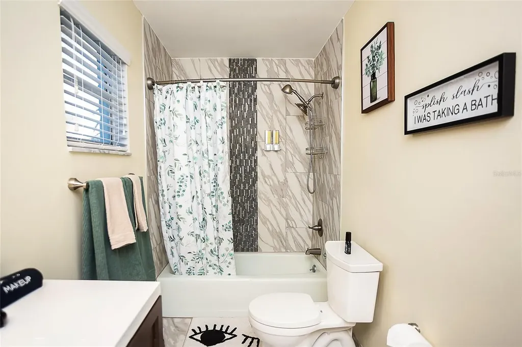 734 NW 38th Street Gainesville FL 32607