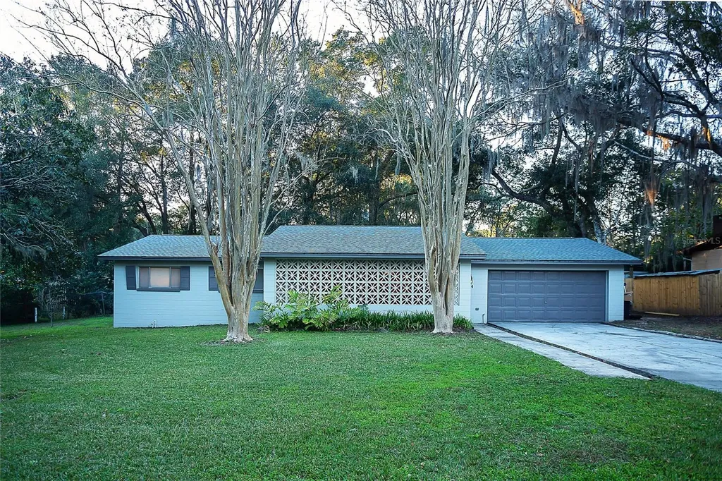 734 NW 38th Street Gainesville FL 32607