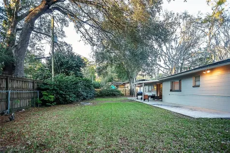 734 NW 38th Street Gainesville FL 32607