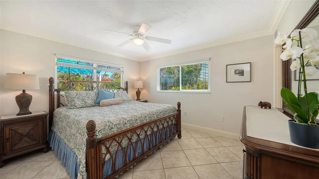9538 Azure Cove Bradenton FL 34210