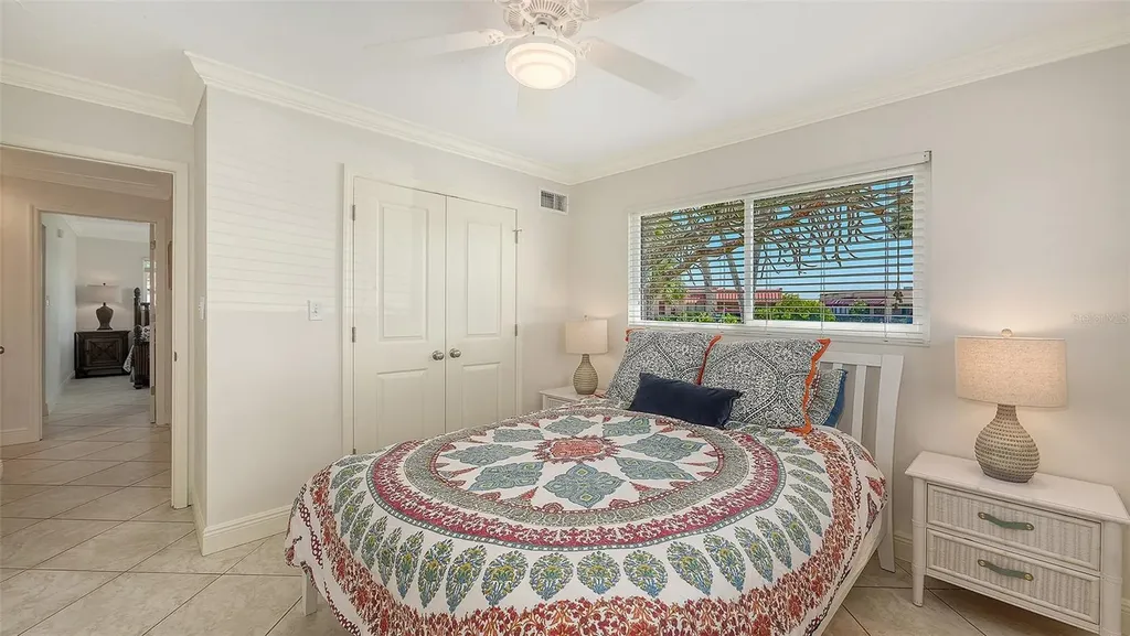 9538 Azure Cove Bradenton FL 34210