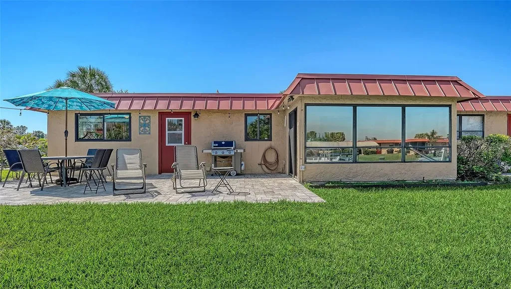 9538 Azure Cove Bradenton FL 34210