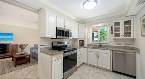 9538 Azure Cove Bradenton FL 34210