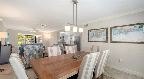 9538 Azure Cove Bradenton FL 34210