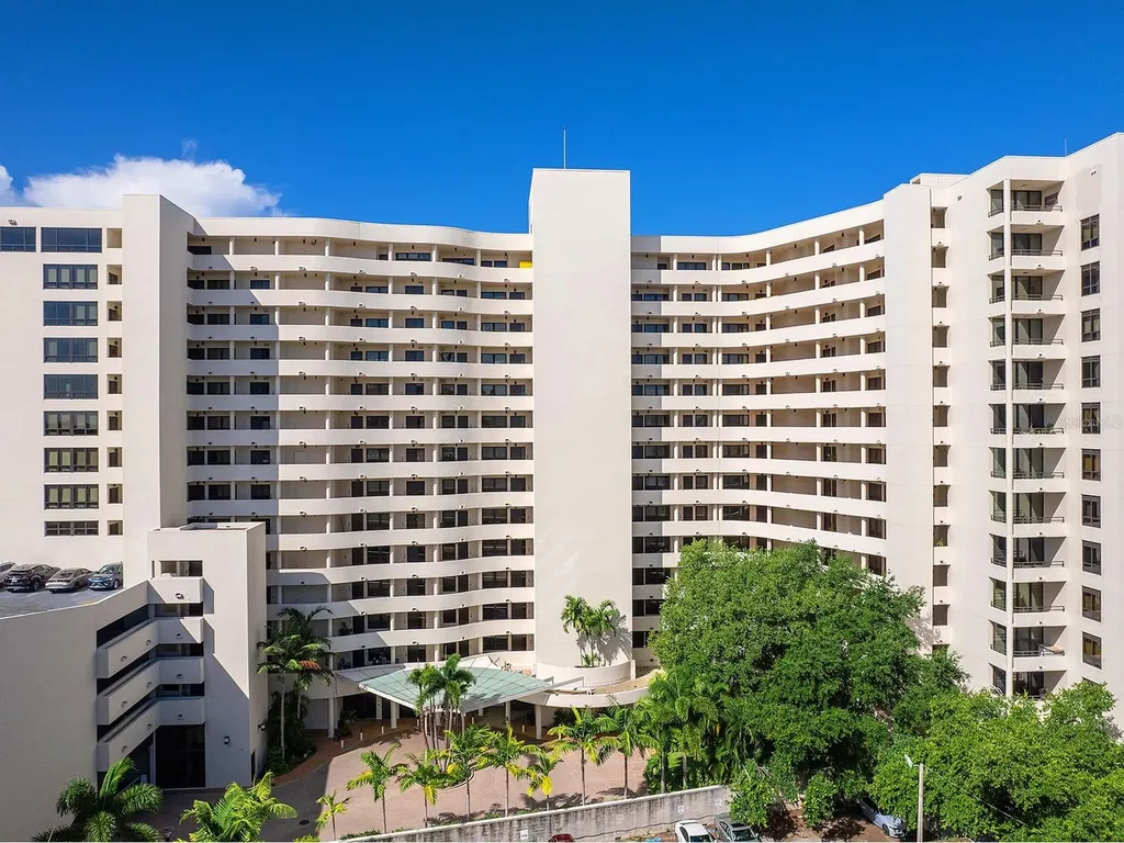 1255 N Gulfstream Avenue Sarasota FL 34236