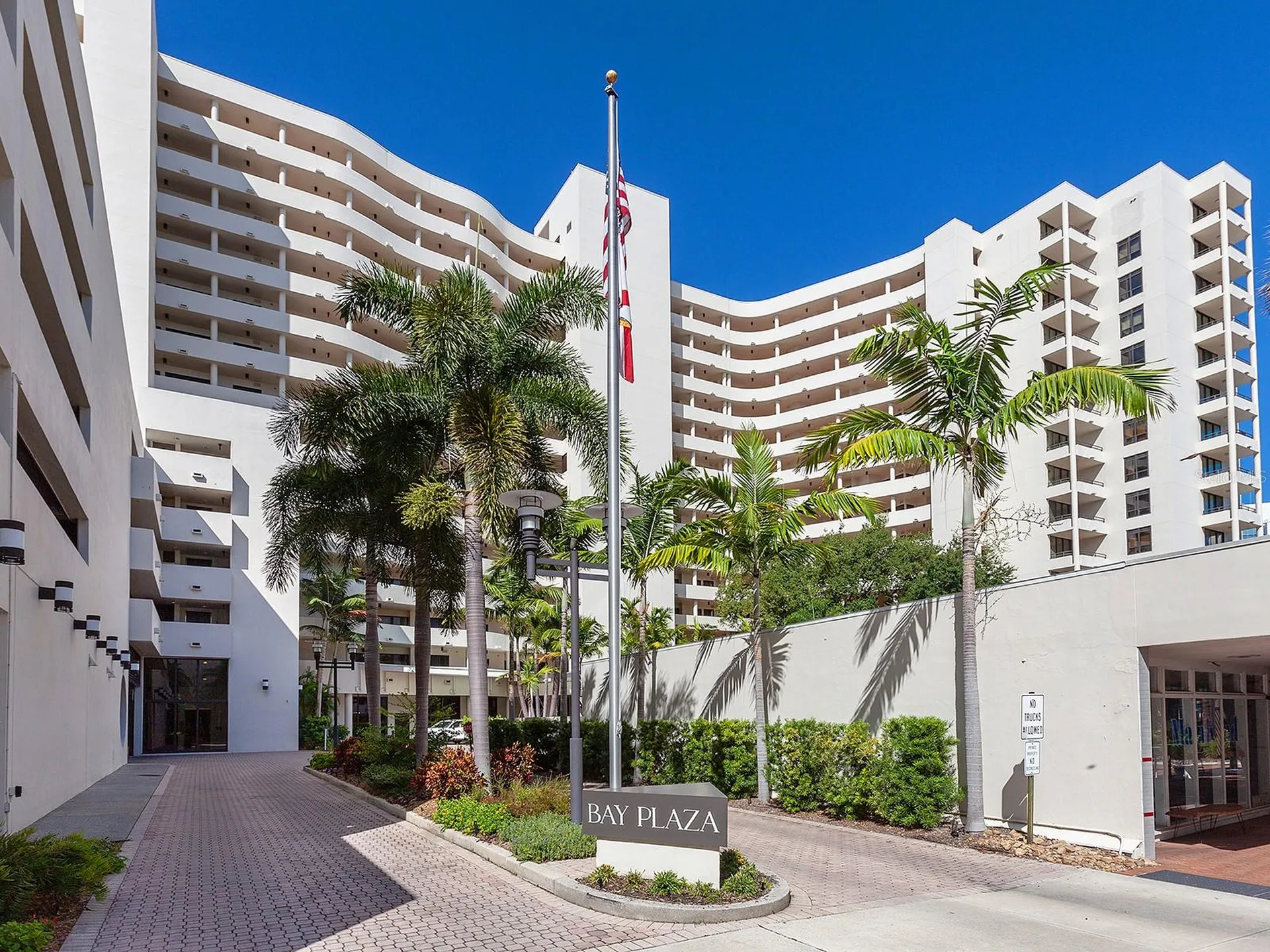 1255 N Gulfstream Avenue Sarasota FL 34236
