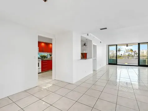 1255 N Gulfstream Avenue Sarasota FL 34236