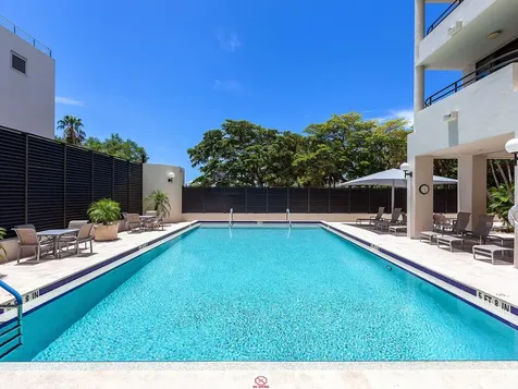 1255 N Gulfstream Avenue Sarasota FL 34236