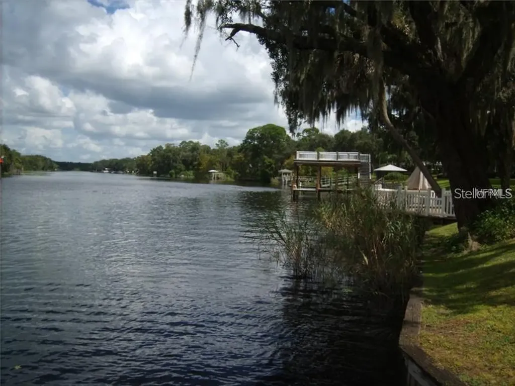 205 Sher Lane Debary FL 32713