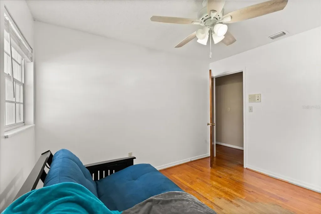 2906 E Grant Avenue Orlando FL 32806