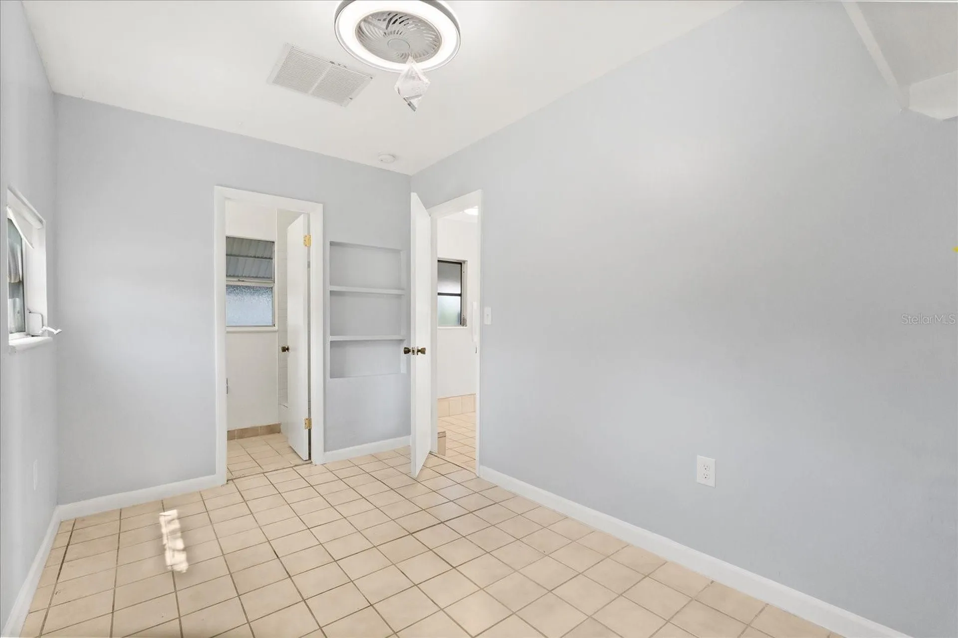 2906 E Grant Avenue Orlando FL 32806