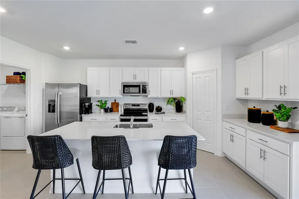 3821 Ambersweet Crossing Parrish FL 34219
